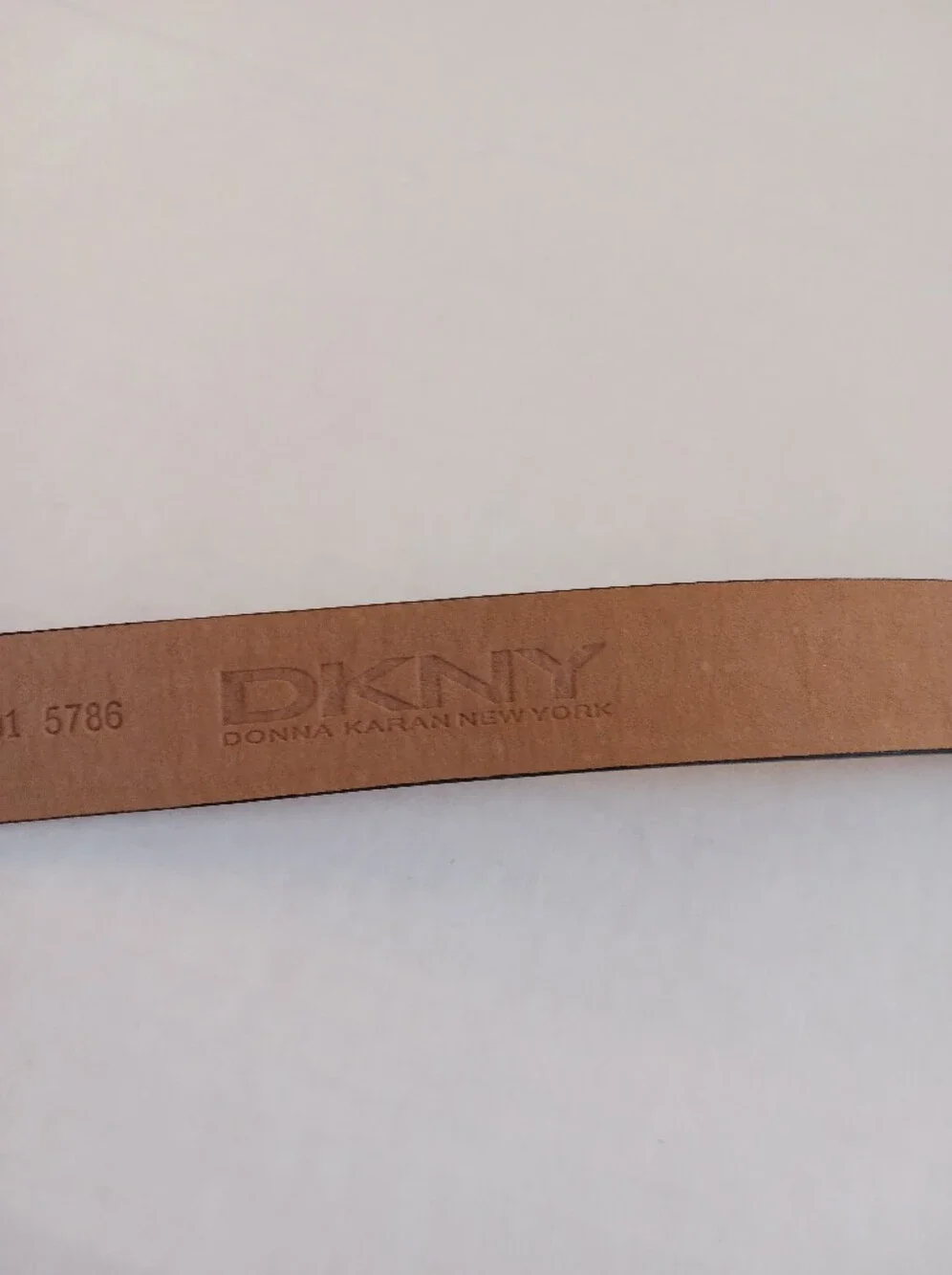 DKNY Modernist Silver + Leather Belt Black Size M Loop & Peg Clasp Very Good